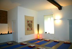 Centro Yoga e Meditazione Ananda Pavia